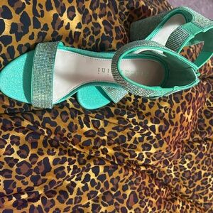 Gianni Bini iridescent green Sparkle Heels